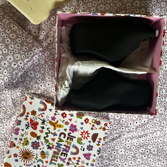 Jeffrey Campbell Black Women's cruiser sandal size 7 - Picture 3 of 5